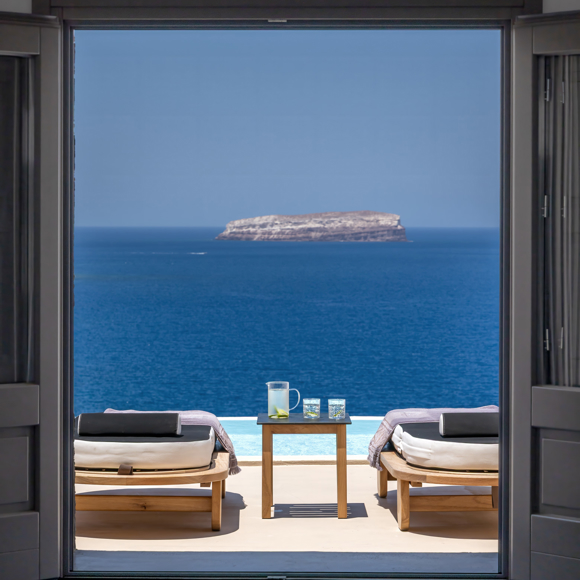 002 8251 Grand Ambassador Gfakaros 20260629 02