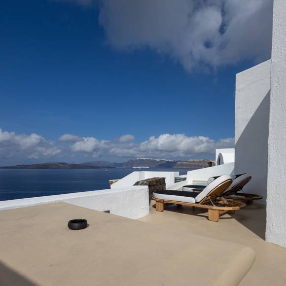 Luxury Suite (Room 12)4