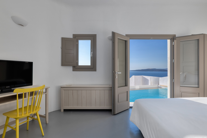 053 0246 Grand Ambassador Gfakaros 20260629 02
