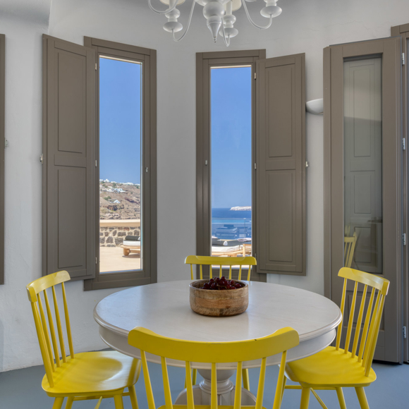 110 8670 Grand Ambassador Gfakaros 20260629 02